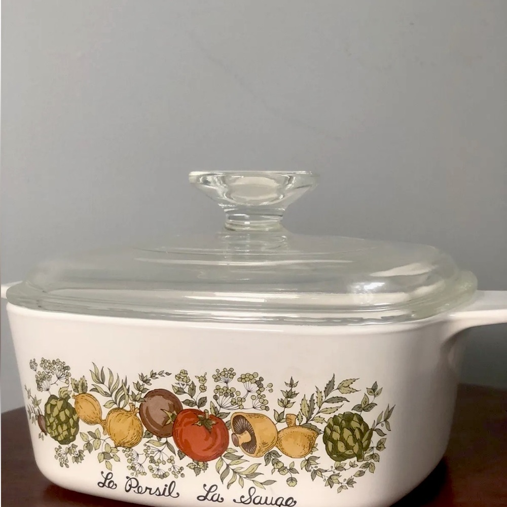 Corning Ware Spice of Life Le Persil La Sauge dish 1.5 Quart A-1 1/2 & Lid.